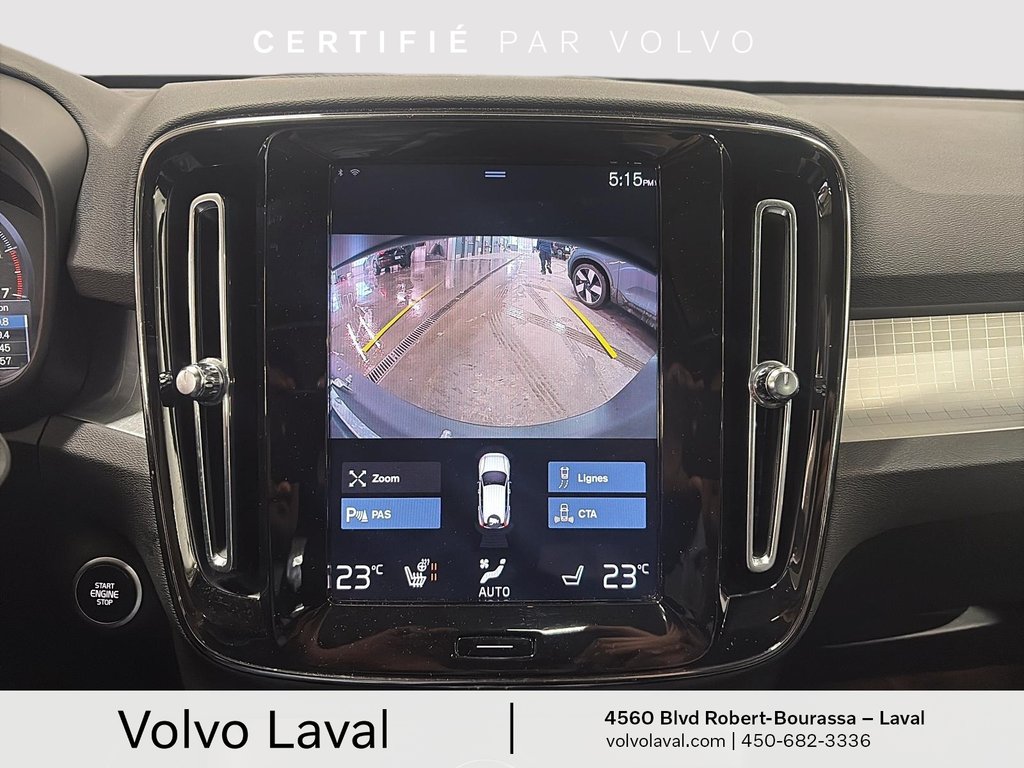2022 Volvo XC40 Momentum in Brossard, Quebec - 22 - w1024h768px