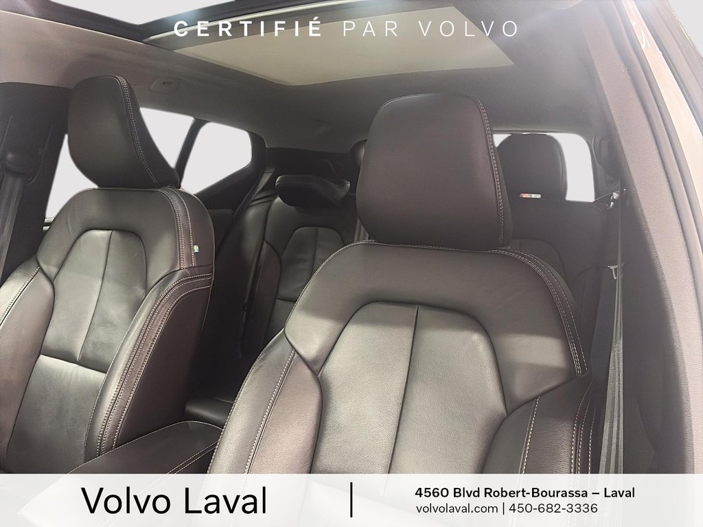 2022 Volvo XC40 Momentum in Brossard, Quebec - 10 - w1024h768px