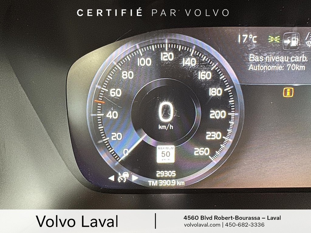 Volvo XC40 R-Design 2022 à Brossard, Québec - 21 - w1024h768px