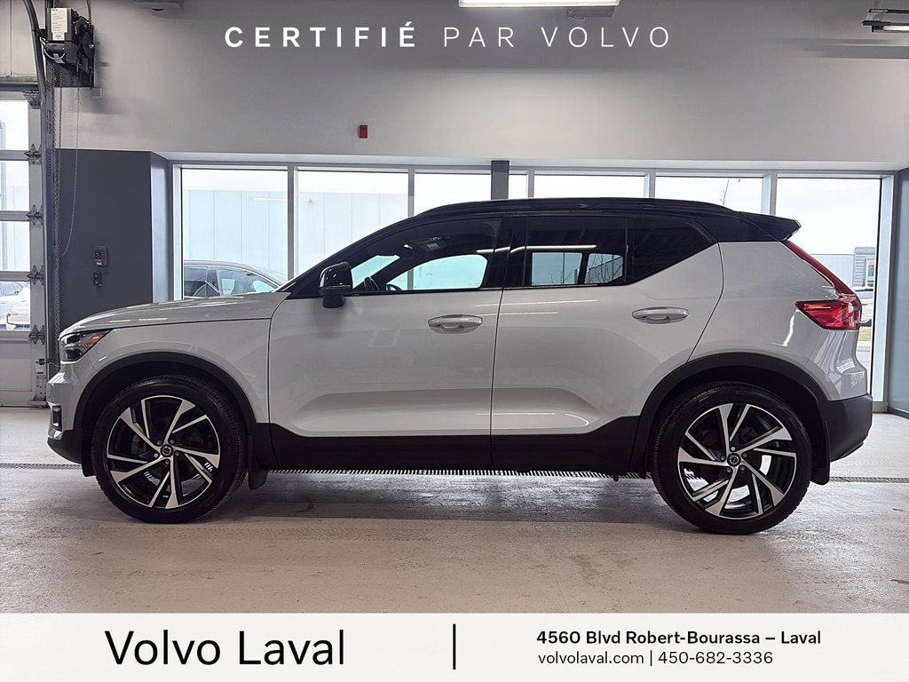 Volvo XC40 R-Design 2022 à Brossard, Québec - 9 - w1024h768px