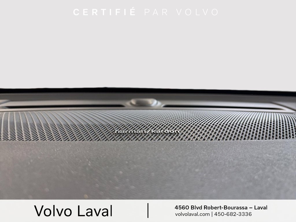 Volvo XC40 R-Design 2022 à Brossard, Québec - 37 - w1024h768px