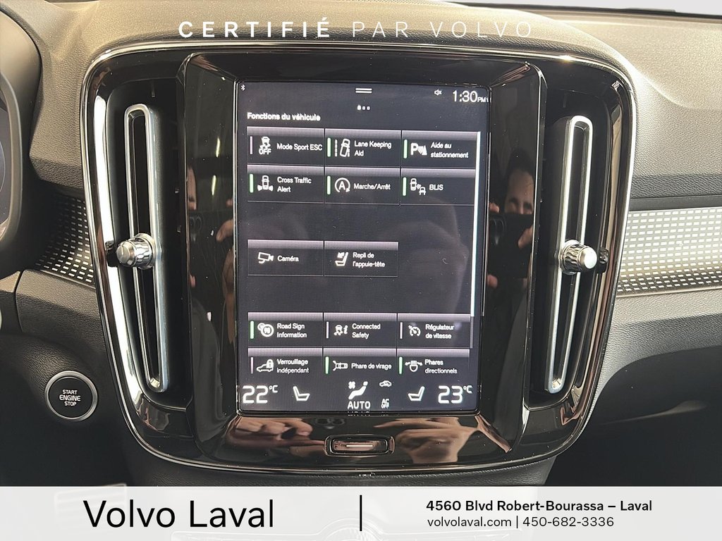 Volvo XC40 R-Design 2022 à Brossard, Québec - 25 - w1024h768px