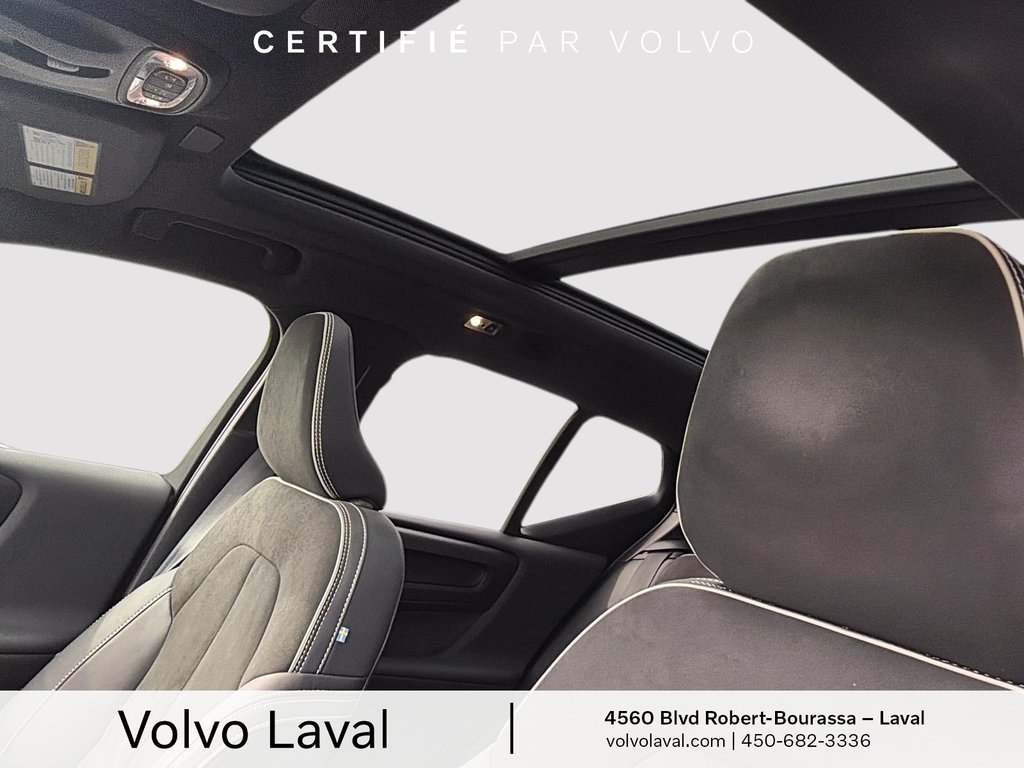 Volvo XC40 R-Design 2022 à Laval, Québec - 14 - w1024h768px