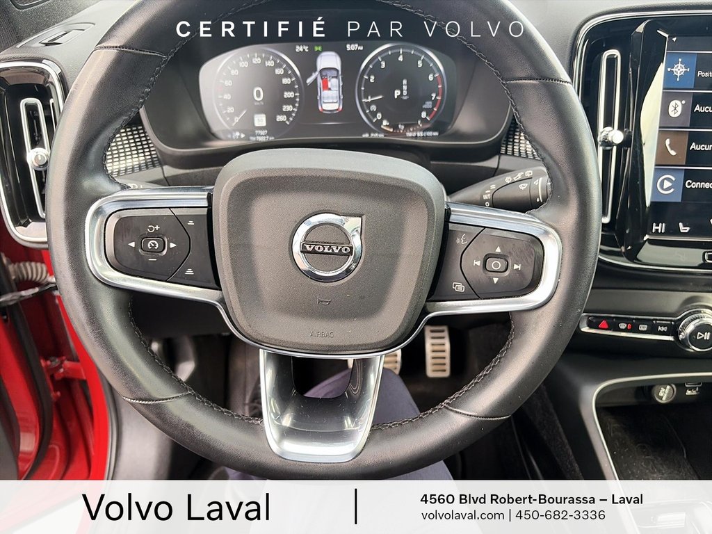 Volvo XC40 R-Design 2022 à Laval, Québec - 11 - w1024h768px
