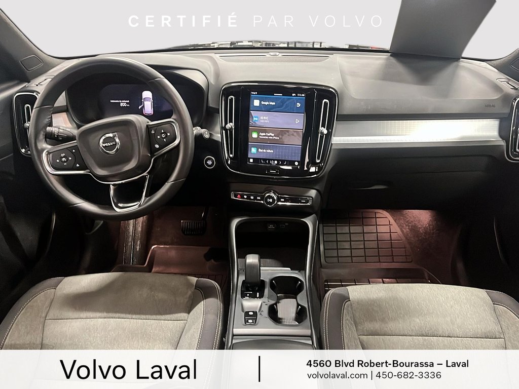 2023 Volvo XC40 Core in Laval, Quebec - 11 - w1024h768px