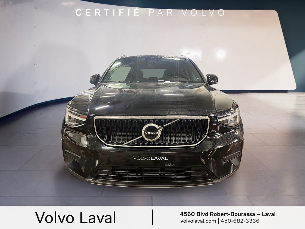 Volvo XC40 Core 2023-1