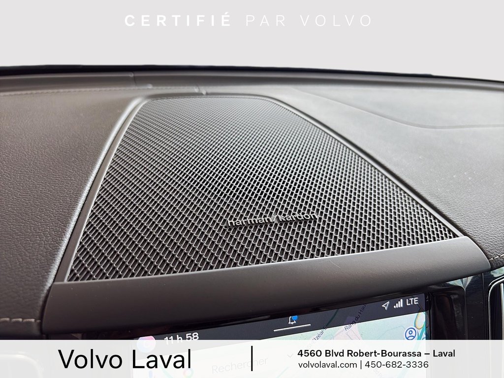 Volvo XC60 HYBRIDE RECHARGEABLE Ultimate Dark Theme 2024 à Laval, Québec - 20 - w1024h768px