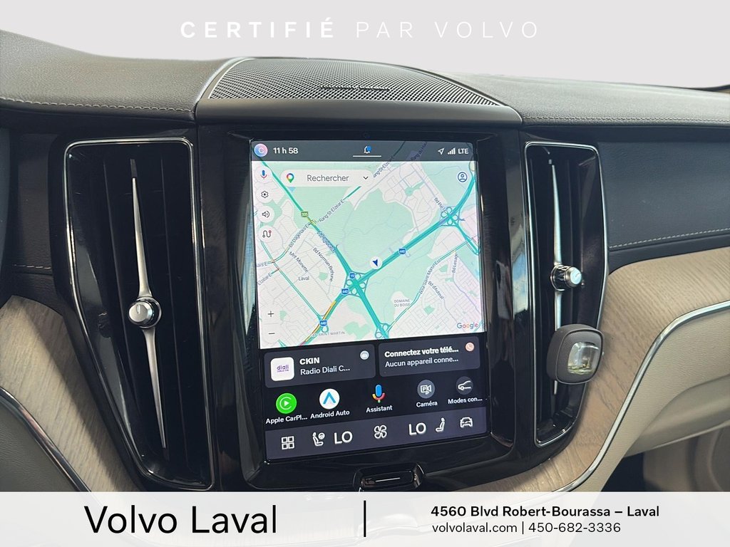 Volvo XC60 HYBRIDE RECHARGEABLE Ultimate Dark Theme 2024 à Laval, Québec - 19 - w1024h768px