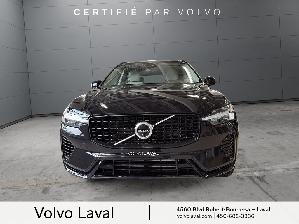 Volvo XC60 HYBRIDE RECHARGEABLE Ultimate Dark Theme 2024 à Laval, Québec - 2 - w1024h768px