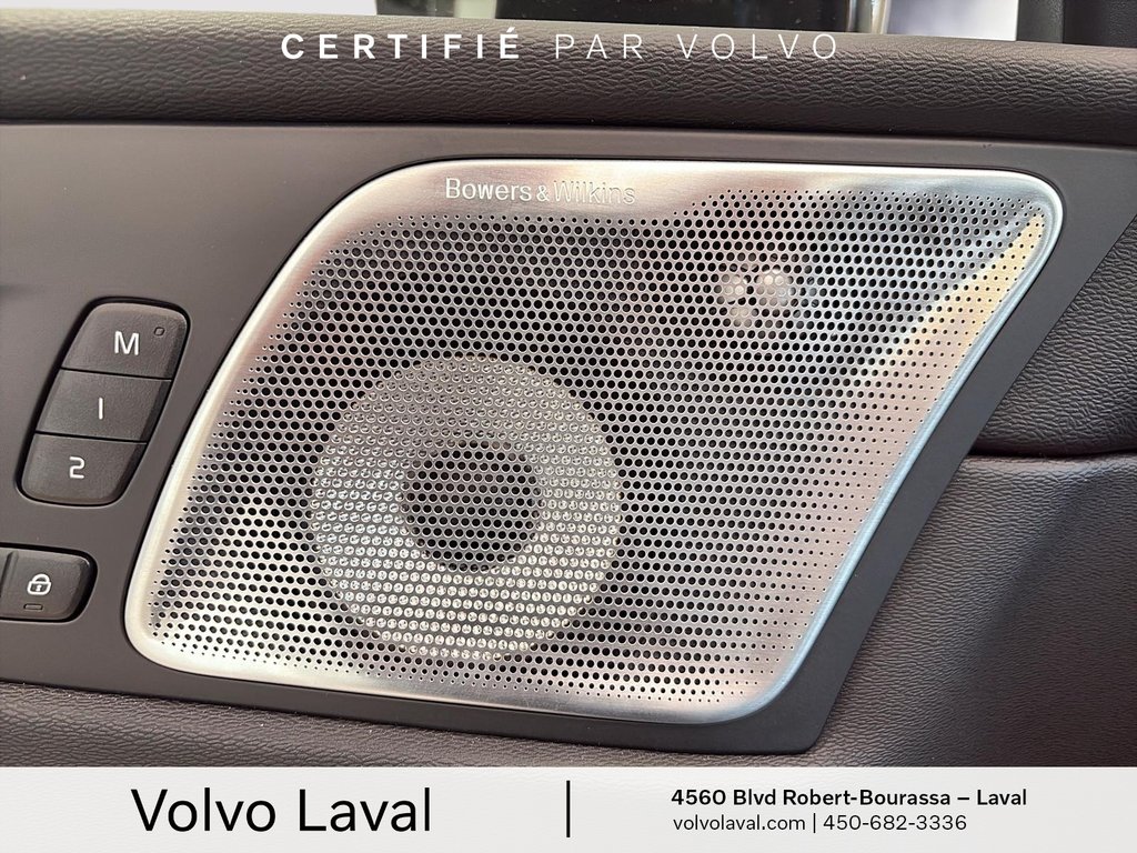 2025 Volvo XC60 Plug-In Hybrid Polestar Engineered in Laval, Quebec - 15 - w1024h768px