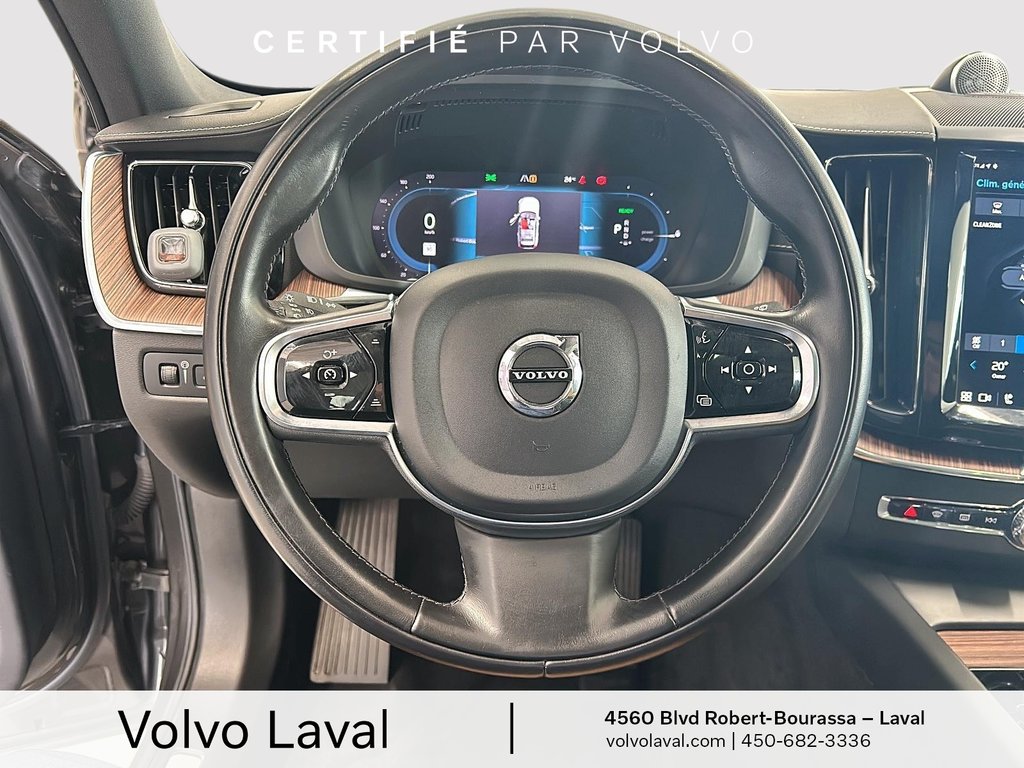 Volvo XC60 Recharge Inscription 2022 à Laval, Québec - 11 - w1024h768px