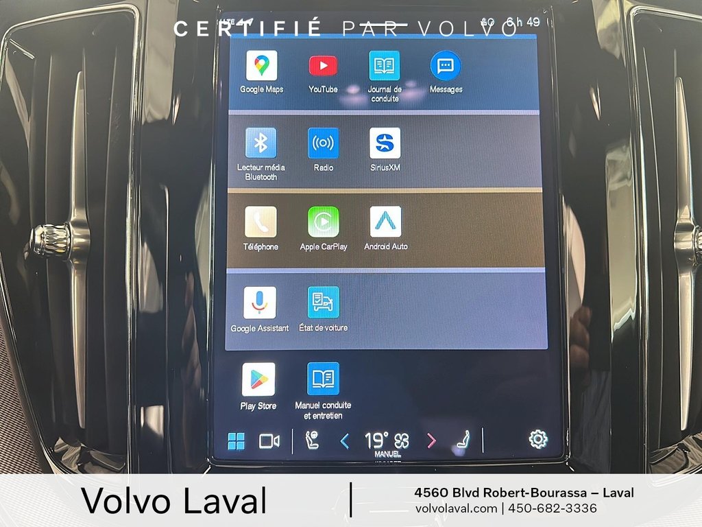 2022 Volvo XC60 Recharge R-Design in Laval, Quebec - 15 - w1024h768px