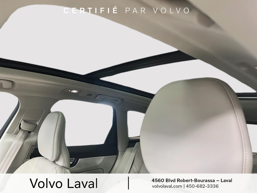 Volvo XC60 Recharge Ultimate Dark Theme 2023 à Laval, Québec - 19 - w1024h768px