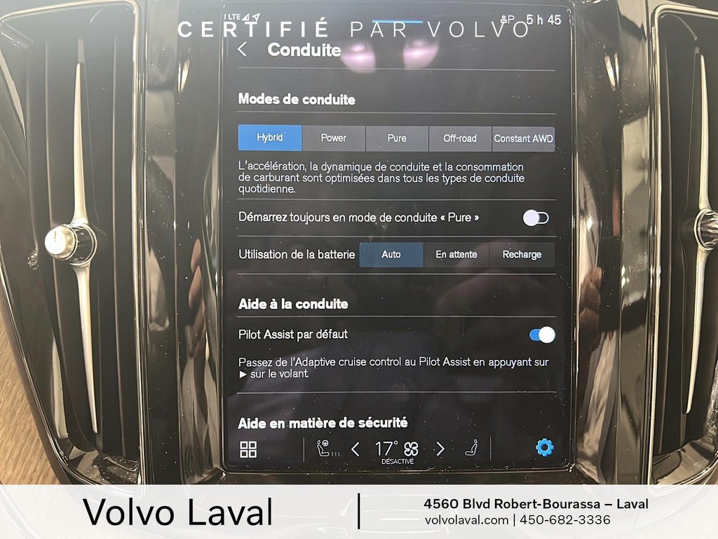 Volvo XC60 Recharge Ultimate Dark Theme 2023 à Laval, Québec - 15 - w1024h768px