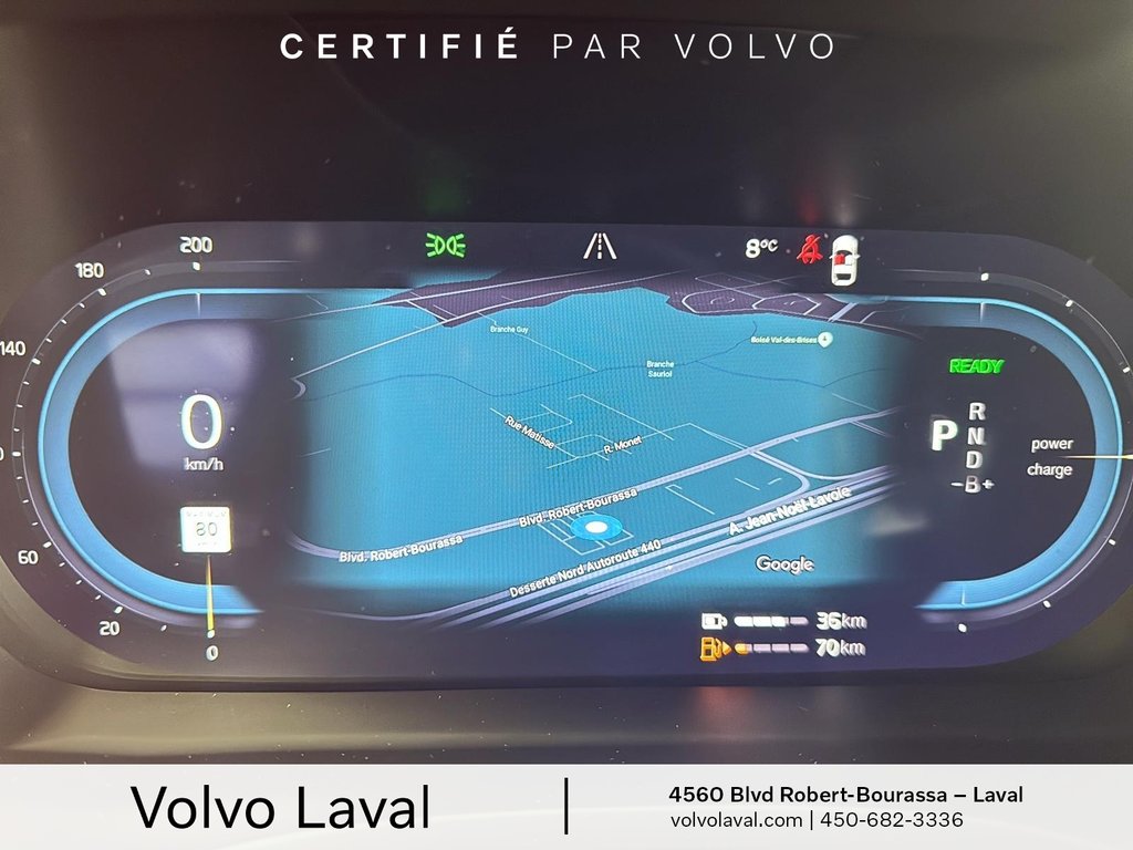 Volvo XC60 Recharge Plus Dark Theme 2023 à Laval, Québec - 14 - w1024h768px