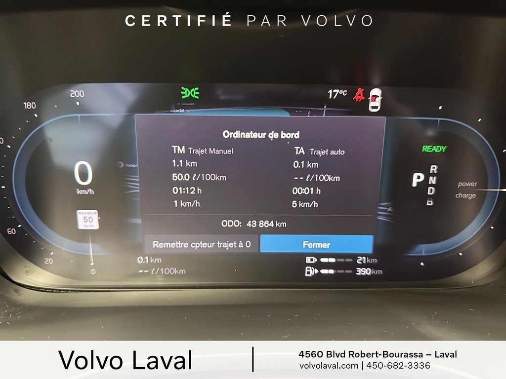 2024 Volvo XC60 Recharge Ultimate Dark Theme in Brossard, Quebec - 14 - w1024h768px