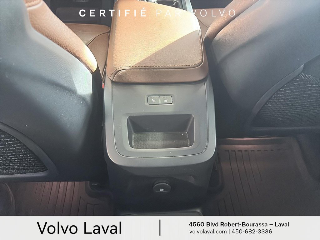 2024 Volvo XC60 Recharge Plus Dark Theme in Brossard, Quebec - 15 - w1024h768px
