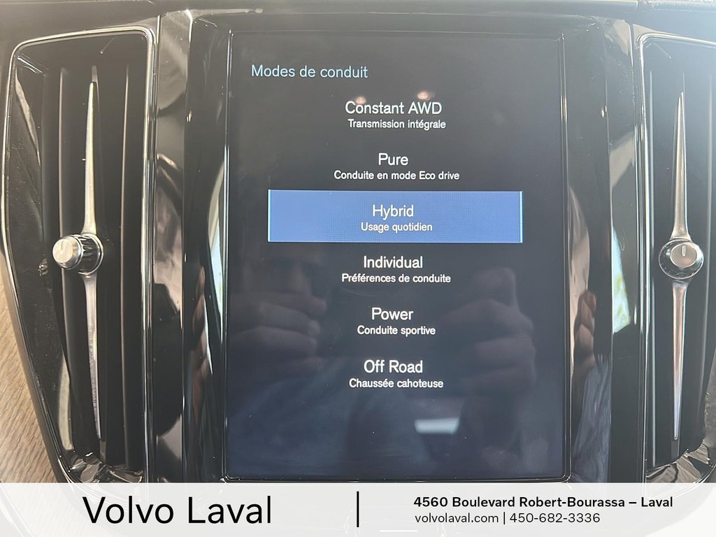 Volvo XC60 Inscription 2019 à Laval, Québec - 16 - w1024h768px