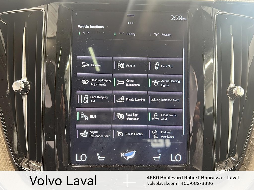 Volvo XC60 Inscription 2020 à Laval, Québec - 15 - w1024h768px