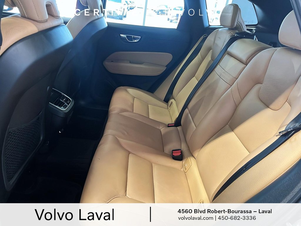 Volvo XC60 Momentum 2020 à Brossard, Québec - 16 - w1024h768px