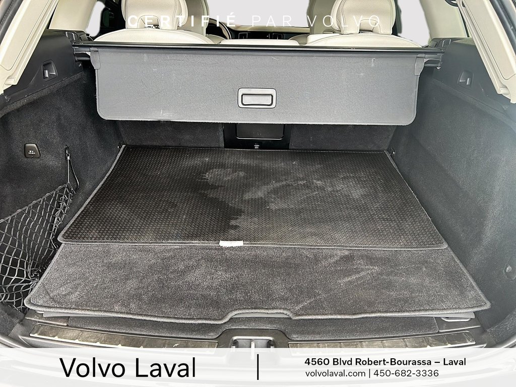 Volvo XC60 Inscription Expression 2021 à Laval, Québec - 17 - w1024h768px