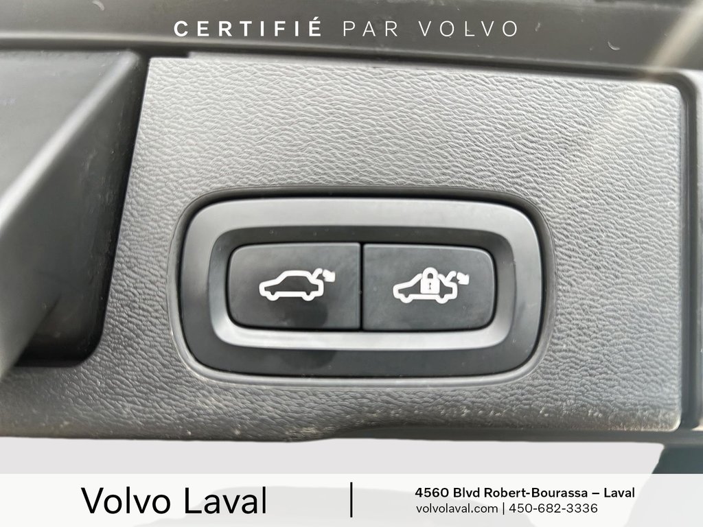 Volvo XC60 Inscription Expression 2021 à Laval, Québec - 18 - w1024h768px