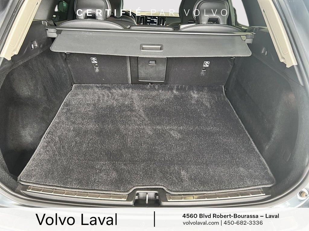 2021 Volvo XC60 Momentum in Laval, Quebec - 20 - w1024h768px