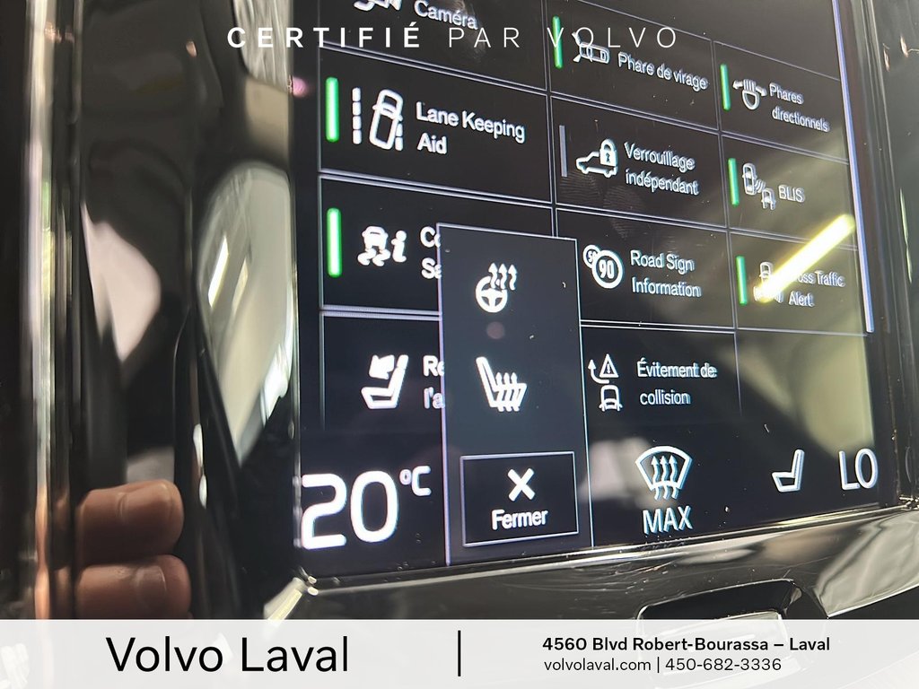 2021 Volvo XC60 Momentum in Laval, Quebec - 16 - w1024h768px