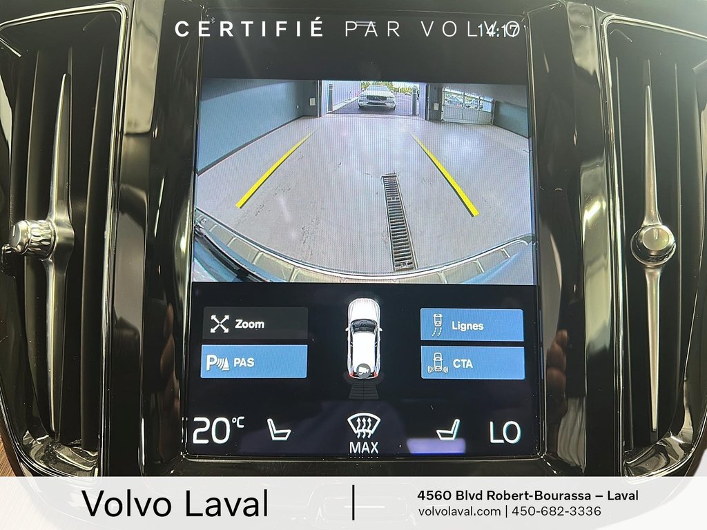 2021 Volvo XC60 Momentum in Laval, Quebec - 14 - w1024h768px