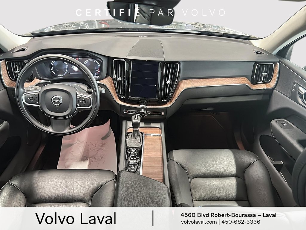 2021 Volvo XC60 Momentum in Laval, Quebec - 8 - w1024h768px