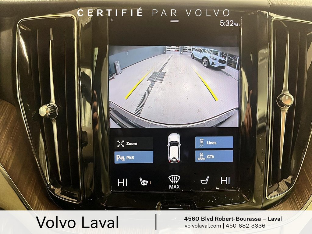 Volvo XC60 Momentum 2021 à Laval, Québec - 15 - w1024h768px