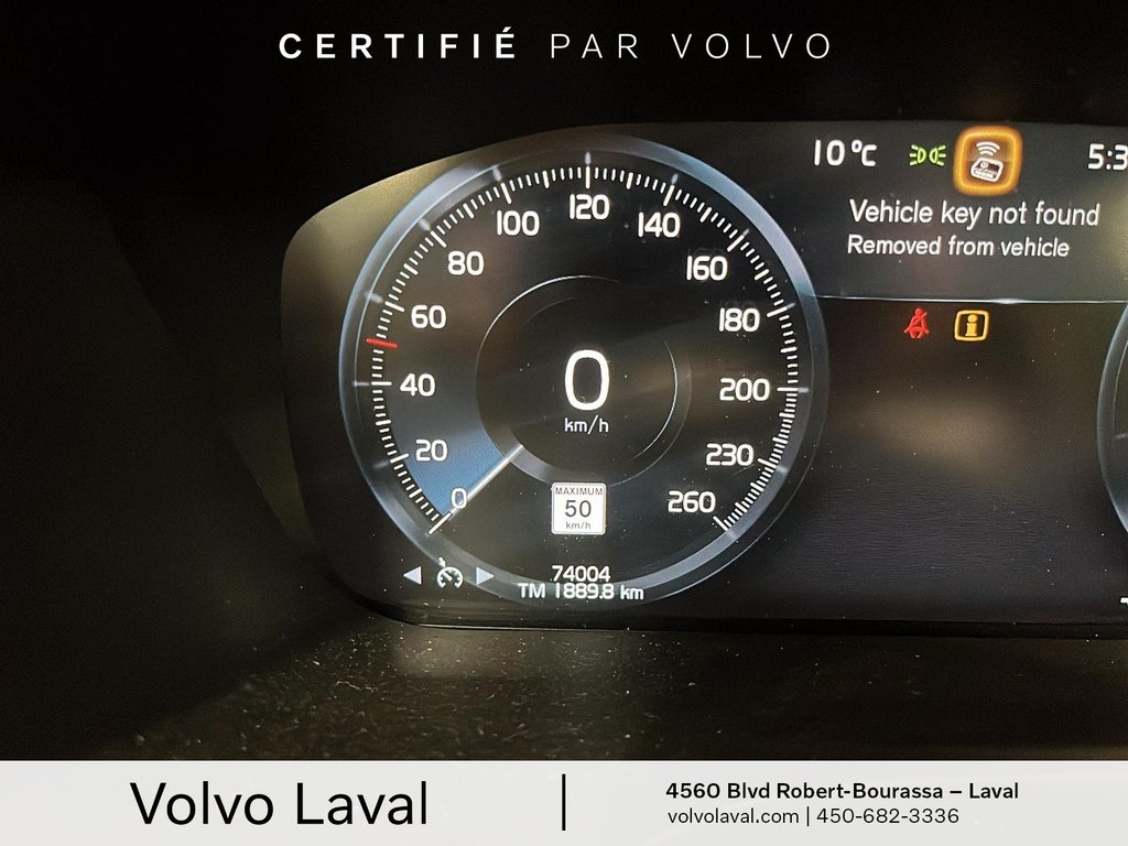 Volvo XC60 Momentum 2021 à Laval, Québec - 14 - w1024h768px