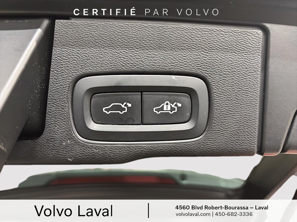 2021 Volvo XC60 Momentum in Laval, Quebec - 23 - w1024h768px