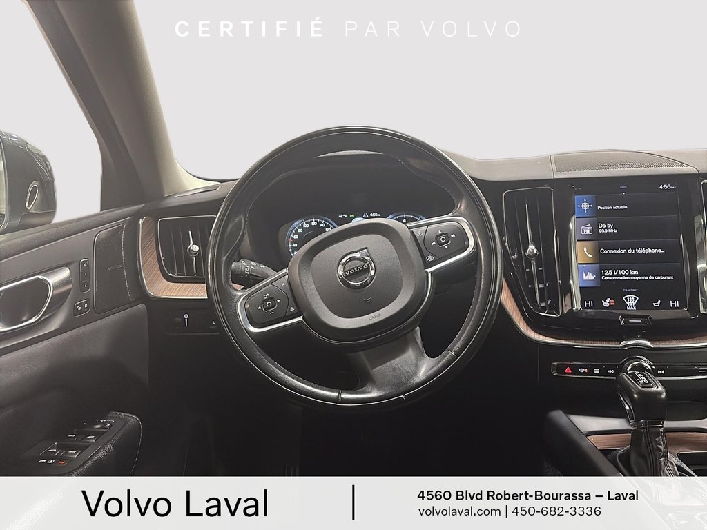 2021 Volvo XC60 Momentum in Laval, Quebec - 12 - w1024h768px