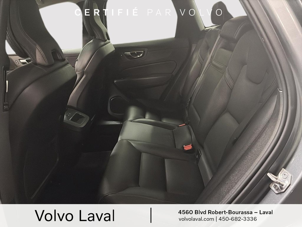 2021 Volvo XC60 Momentum in Laval, Quebec - 10 - w1024h768px