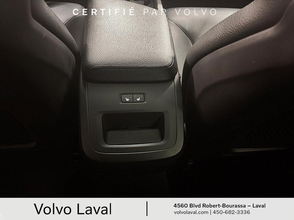 2021 Volvo XC60 Momentum in Laval, Quebec - 11 - w1024h768px