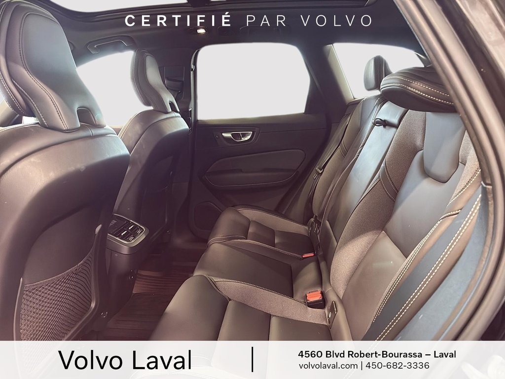 Volvo XC60 R-Design 2022 à Laval, Québec - 16 - w1024h768px
