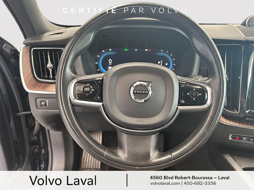 Volvo XC60 Inscription 2022 à Laval, Québec - 11 - w1024h768px