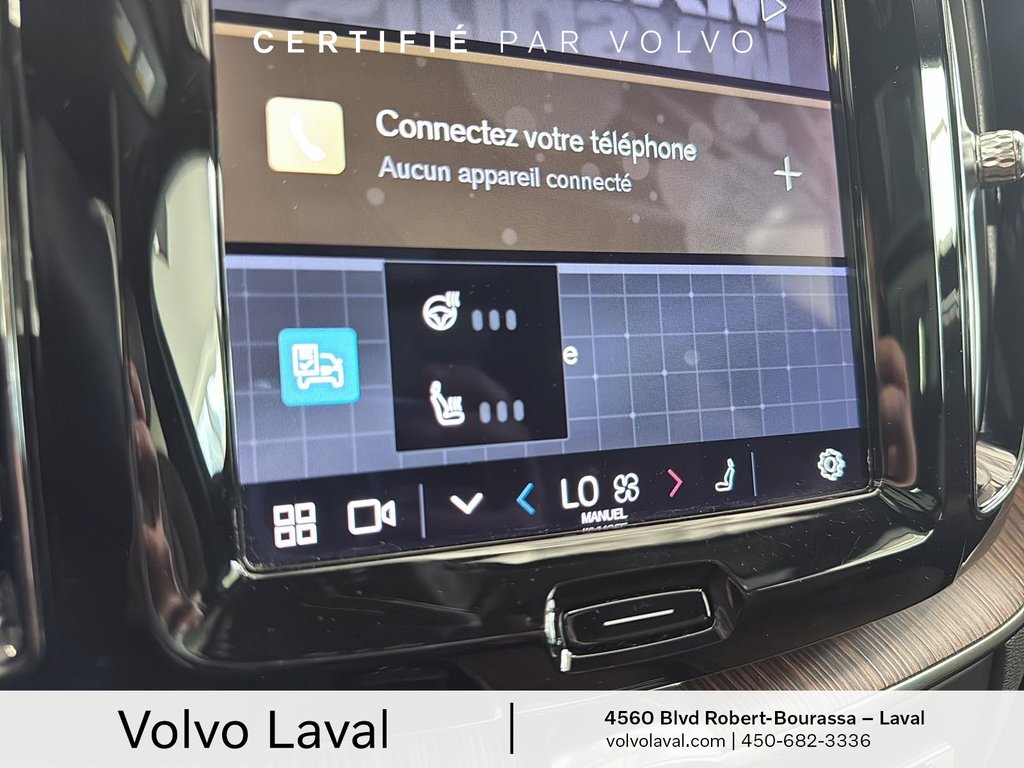 2022 Volvo XC60 Momentum in Laval, Quebec - 12 - w1024h768px