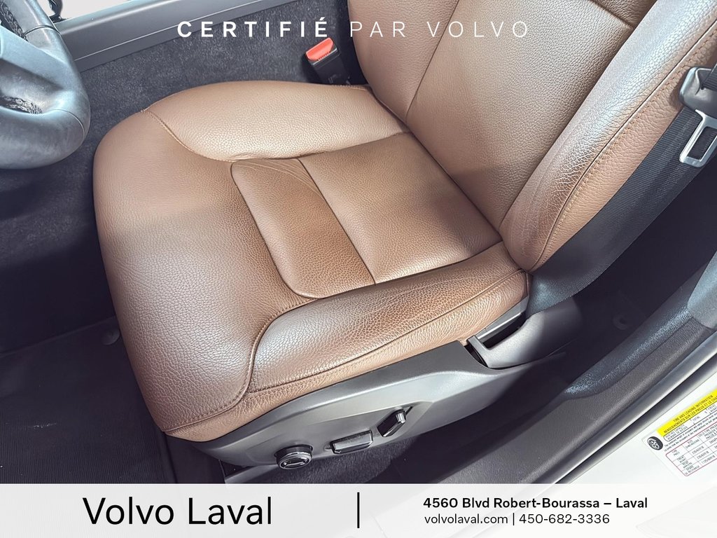 2022 Volvo XC60 Momentum in Laval, Quebec - 6 - w1024h768px