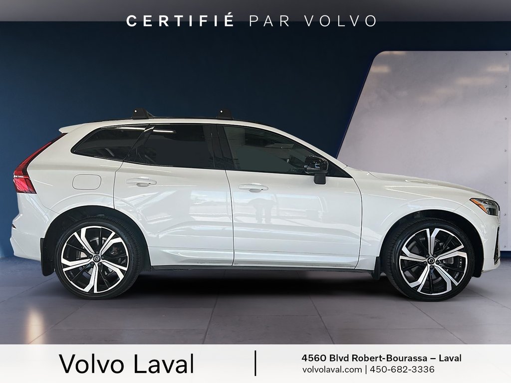2022 Volvo XC60 R-Design in Laval, Quebec - 4 - w1024h768px