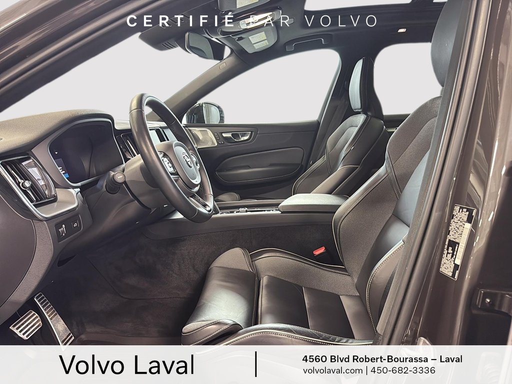 Volvo XC60 R-Design 2022 à Laval, Québec - 7 - w1024h768px
