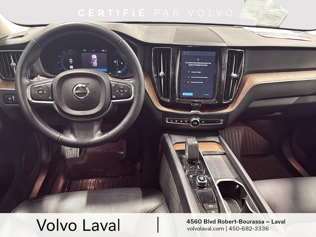 2022 Volvo XC60 Momentum in Laval, Quebec - 11 - w1024h768px