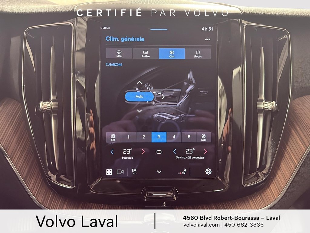 2022 Volvo XC60 Momentum in Laval, Quebec - 14 - w1024h768px