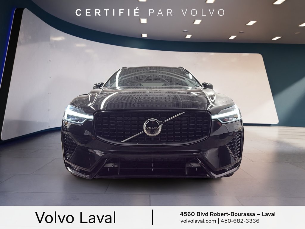 2022 Volvo XC60 R-Design-1
