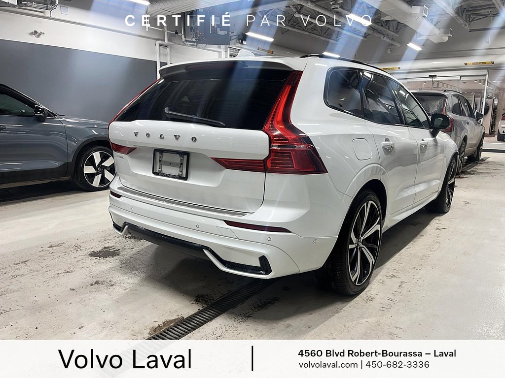 Volvo XC60 R-Design 2022-7