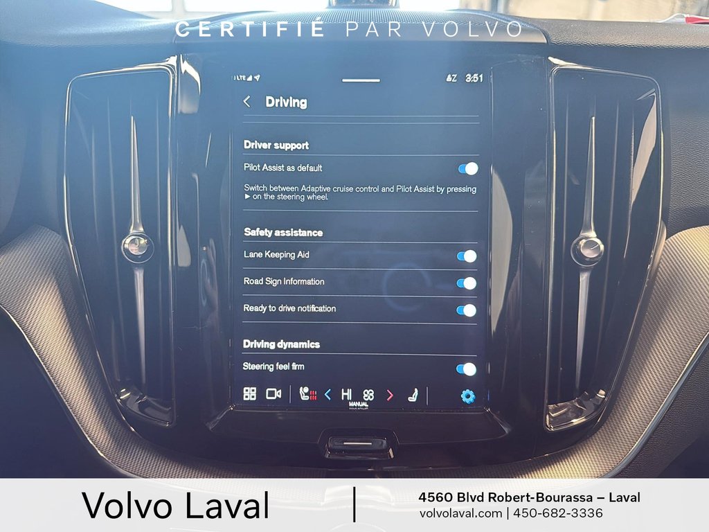 Volvo XC60 R-Design 2022 à Brossard, Québec - 15 - w1024h768px