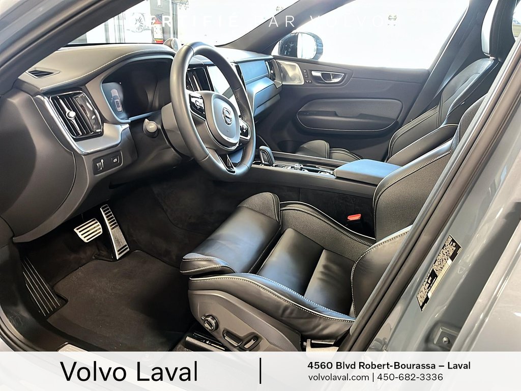 Volvo XC60 R-Design 2022 à Brossard, Québec - 8 - w1024h768px