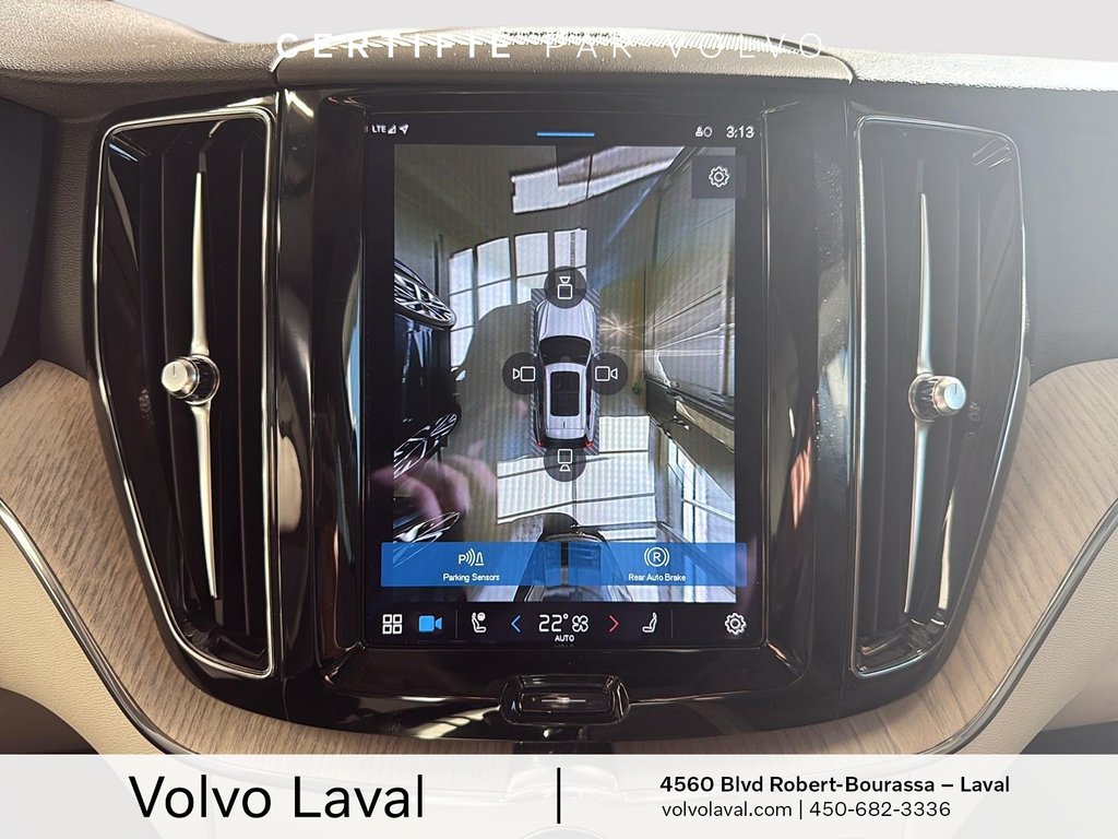2023 Volvo XC60 Plus Bright Theme in Laval, Quebec - 15 - w1024h768px