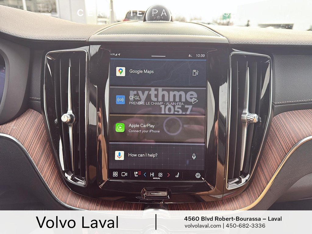 Volvo XC60 Ultimate Dark Theme 2023 à Laval, Québec - 15 - w1024h768px